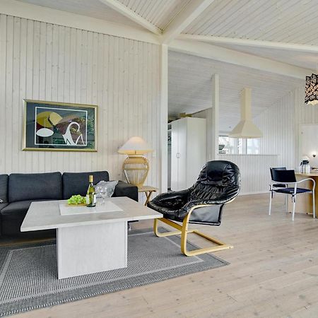 Awesome Home In Stroby With Wifi 외부 사진